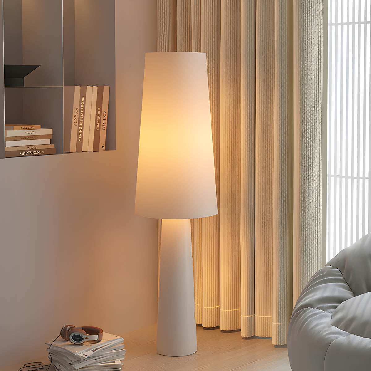 Hollis Form Metal Floor Lamp — gallery image 3