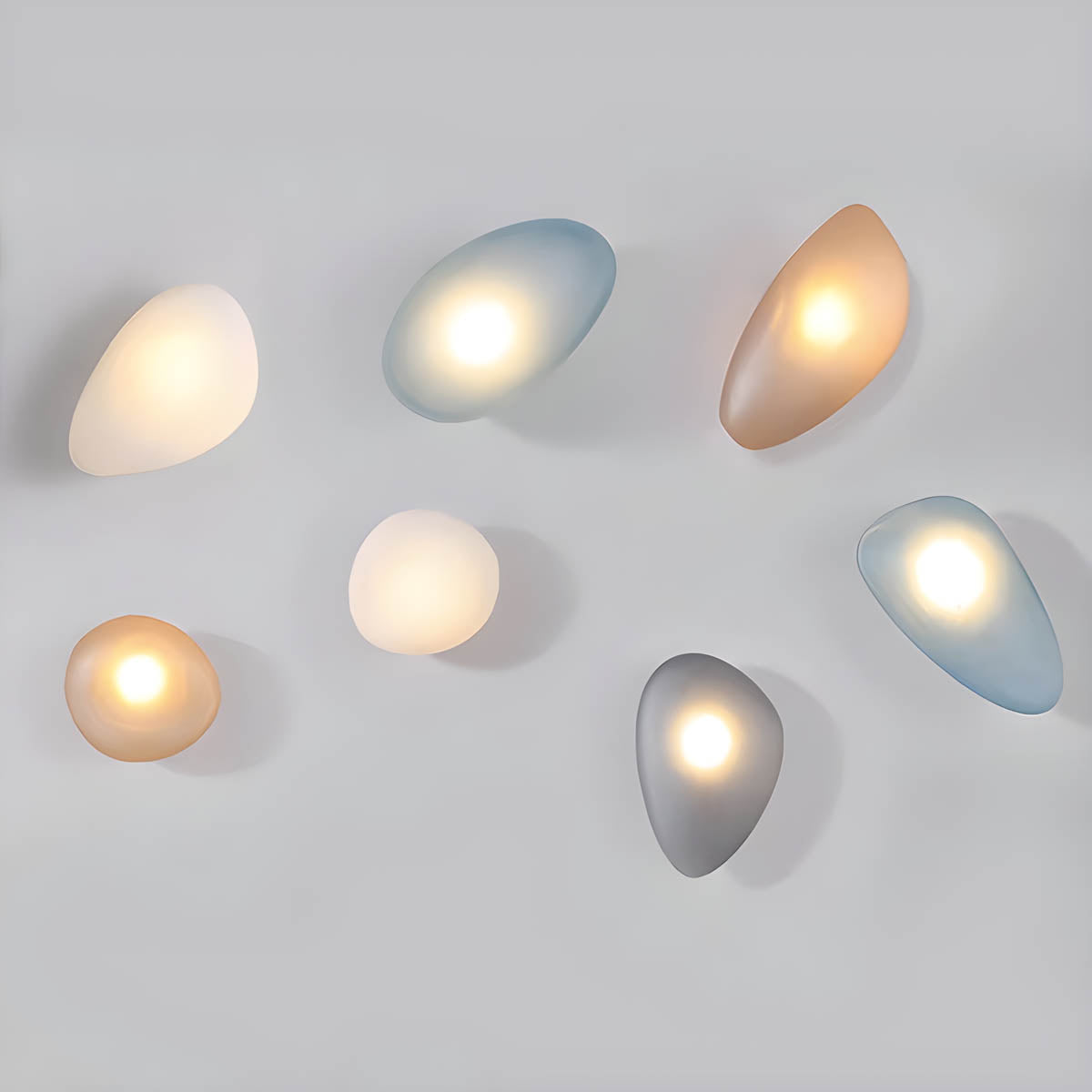 Sequoia Form Glass Wall Sconce — gallery image 5