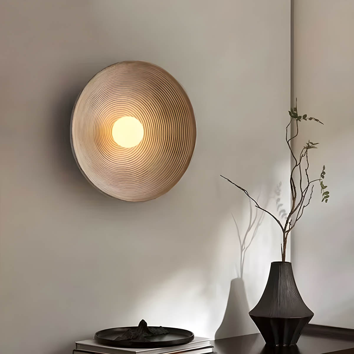 Thistle Form Resin Wall Sconce — gallery image 5