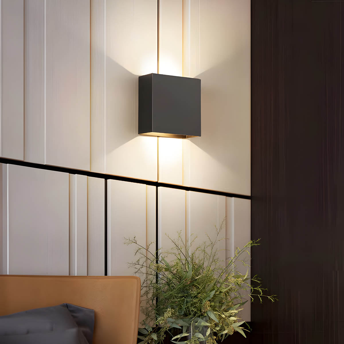 Briarwood Form Aluminum Wall Sconce — gallery image 4