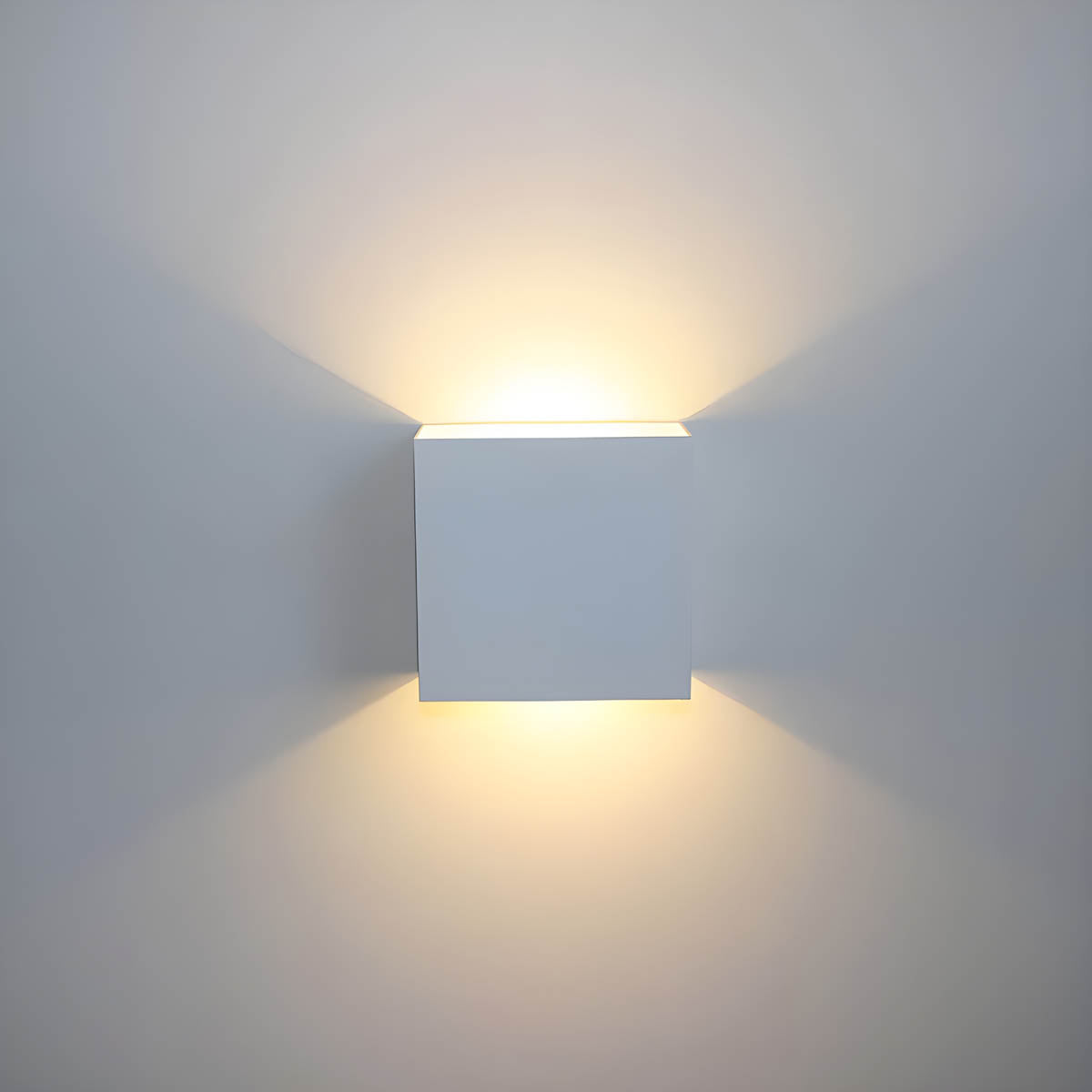 Briarwood Form Aluminum Wall Sconce — gallery image 9