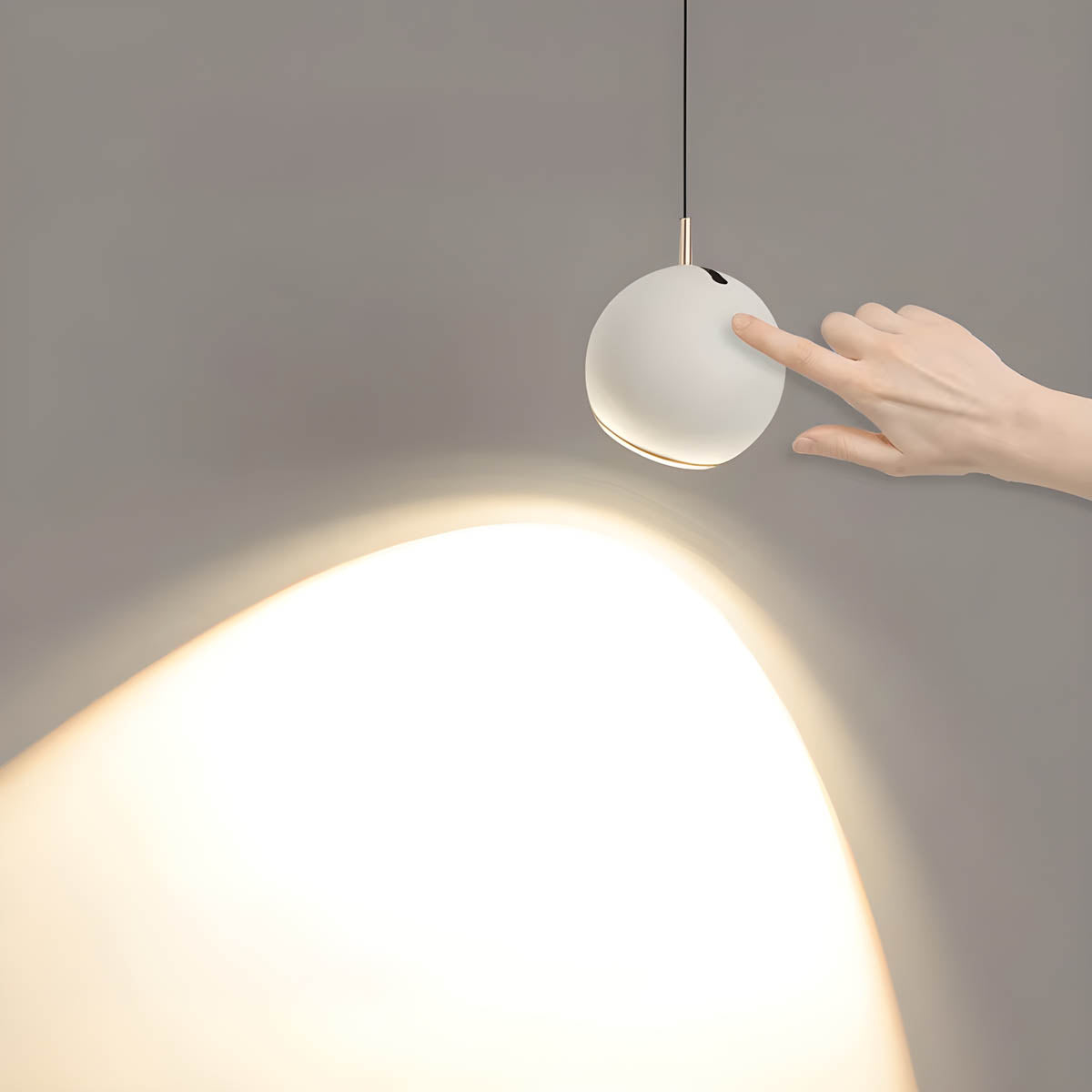 Marlow Beam Glass Pendant Light — gallery image 13