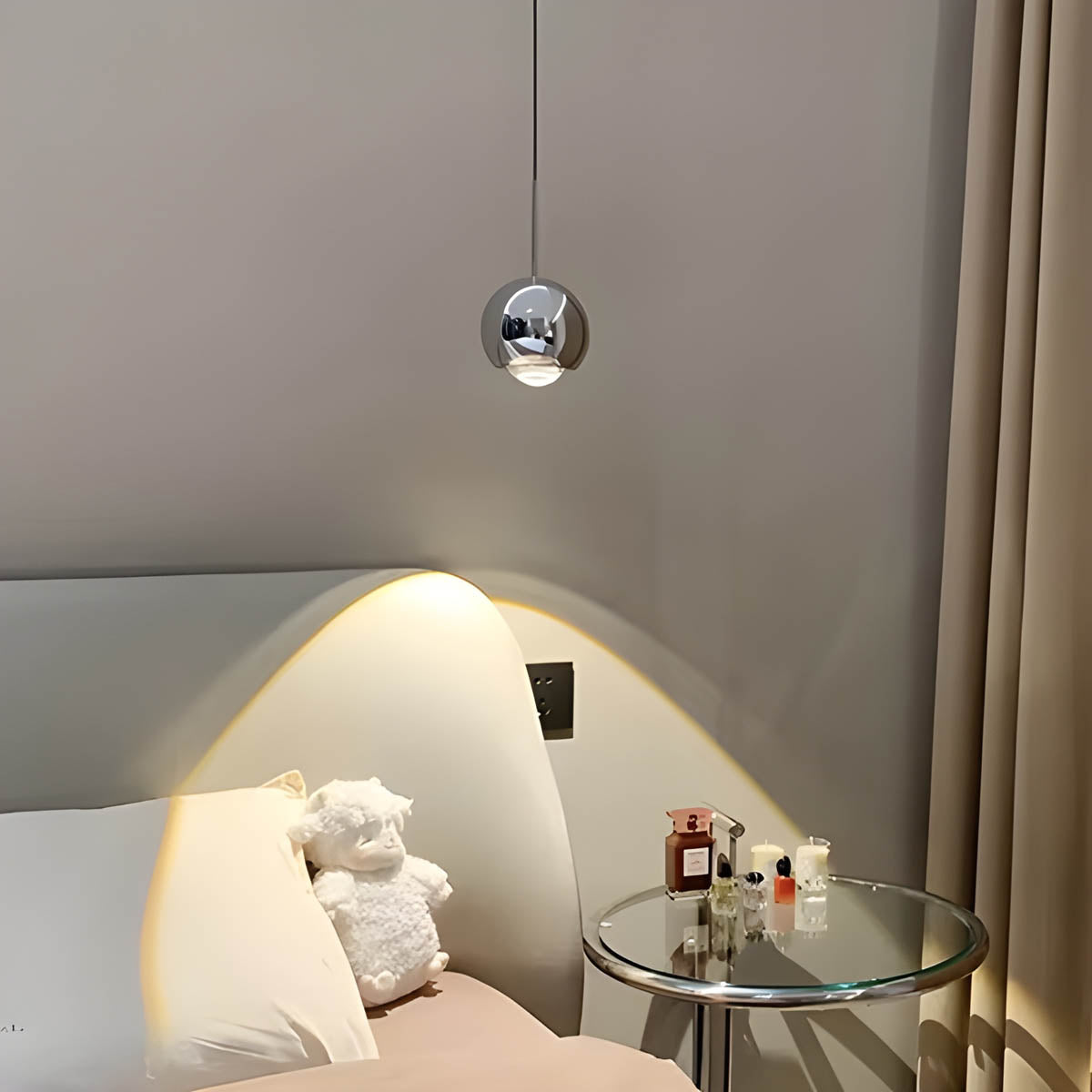 Marlow Beam Glass Pendant Light — gallery image 11