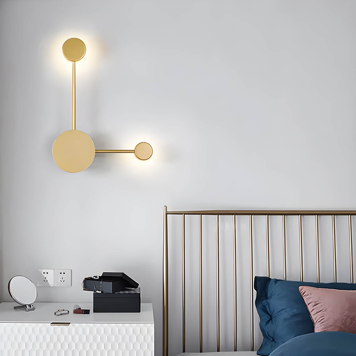 
Oakmere Beam Acrylic Wall Sconce — photo 9