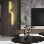 Rosewood Beam Aluminum Outdoor Wall Light — gallery image 8