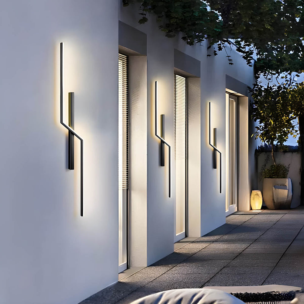 Rosewood Beam Aluminum Outdoor Wall Light — gallery image 4