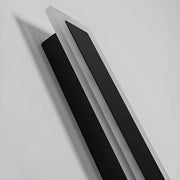 Acorn Beam Acrylic Linear Outdoor Wall Light — gallery image 14
