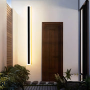 Acorn Beam Acrylic Linear Outdoor Wall Light — gallery image 11