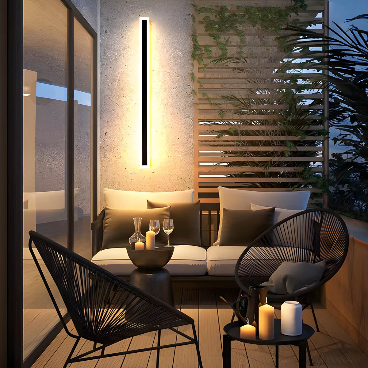 Acorn Beam Acrylic Linear Outdoor Wall Light — gallery image 8