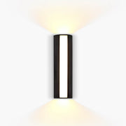 Elmsford Beam Aluminum Outdoor Wall Light — gallery image 1