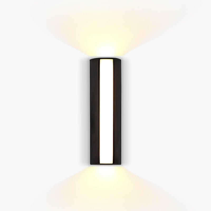 Elmsford Beam Aluminum Outdoor Wall Light — gallery image 1