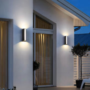Elmsford Beam Aluminum Outdoor Wall Light — gallery image 6