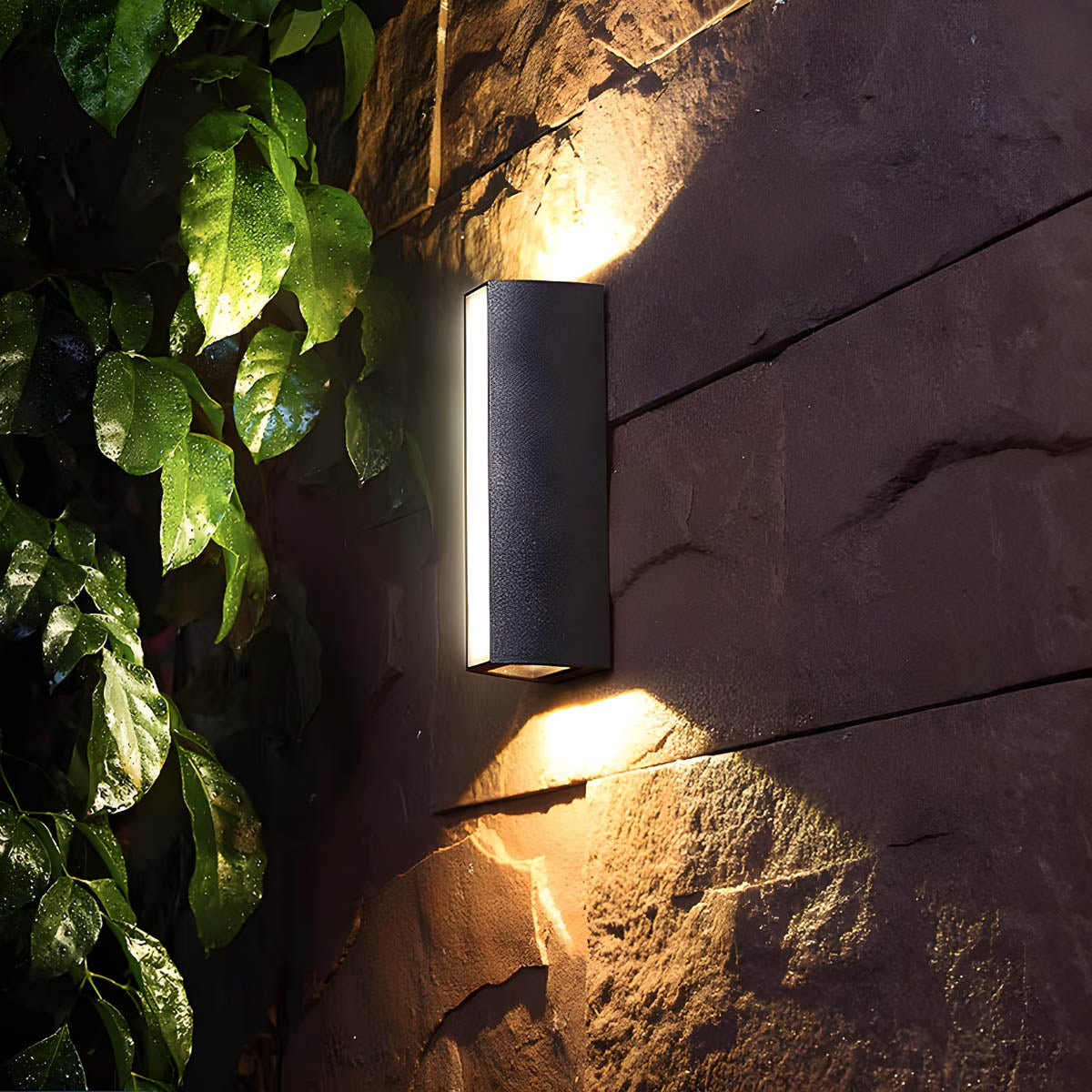 Elmsford Beam Aluminum Outdoor Wall Light — gallery image 5