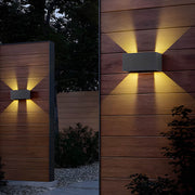 Pemberley Beam Aluminum Outdoor Wall Light — gallery image 10