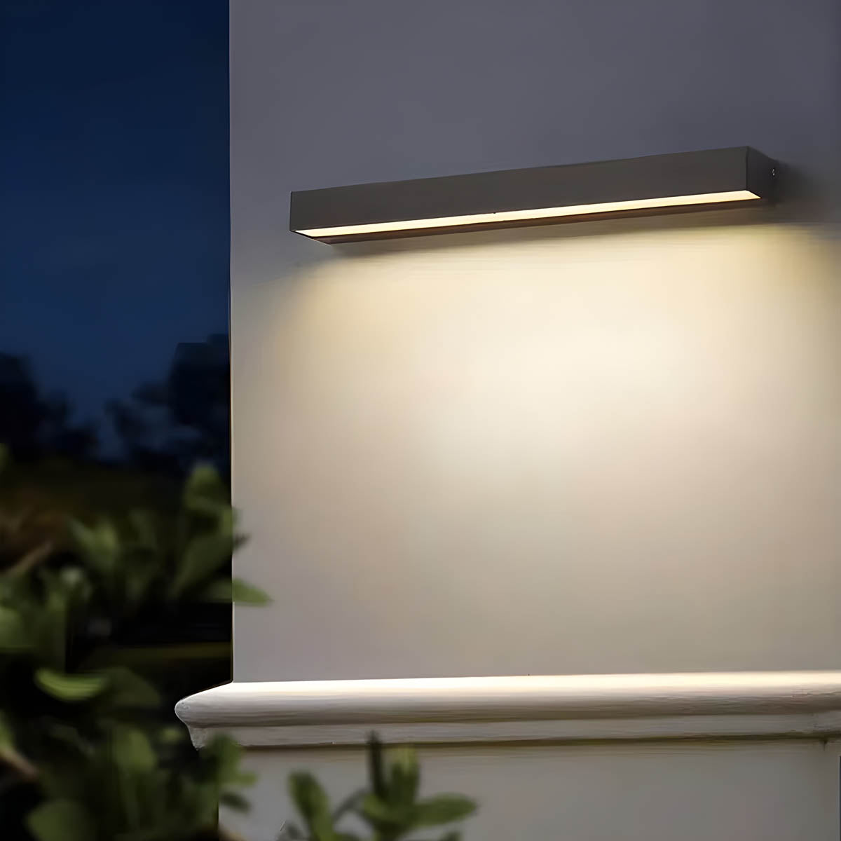 Silverwood Beam Glass Outdoor Wall Light — gallery image 10