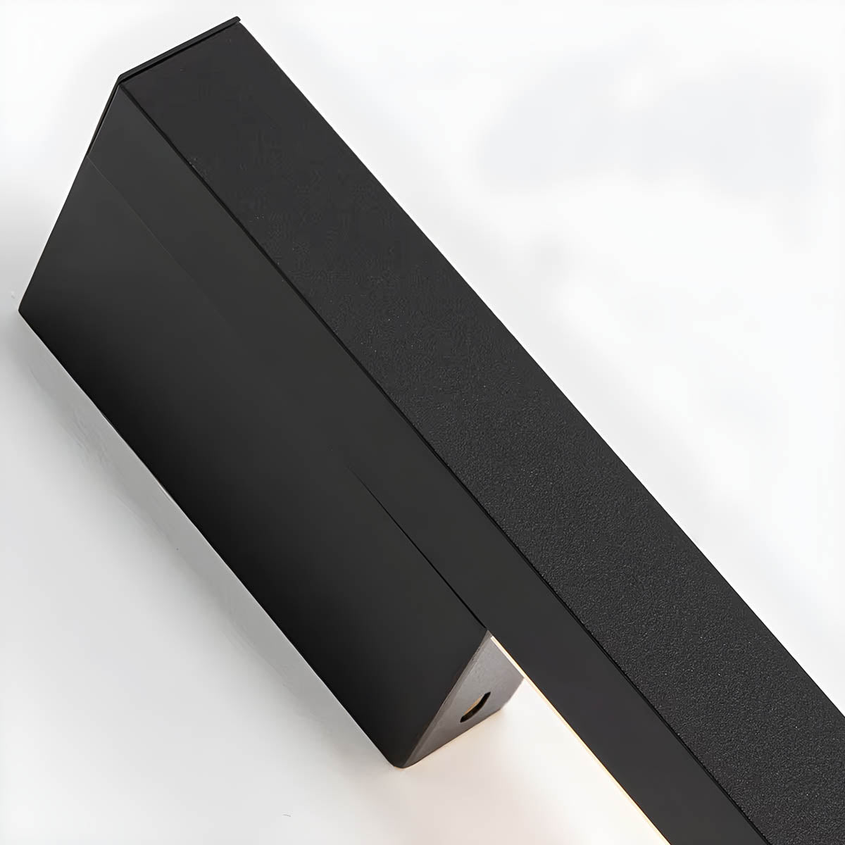 Alder Branch Aluminum Outdoor Wall Light — gallery image 9