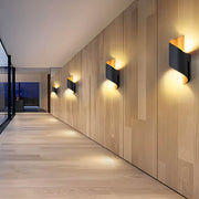 Sequoia Drop Aluminum Outdoor Wall Light — gallery image 2