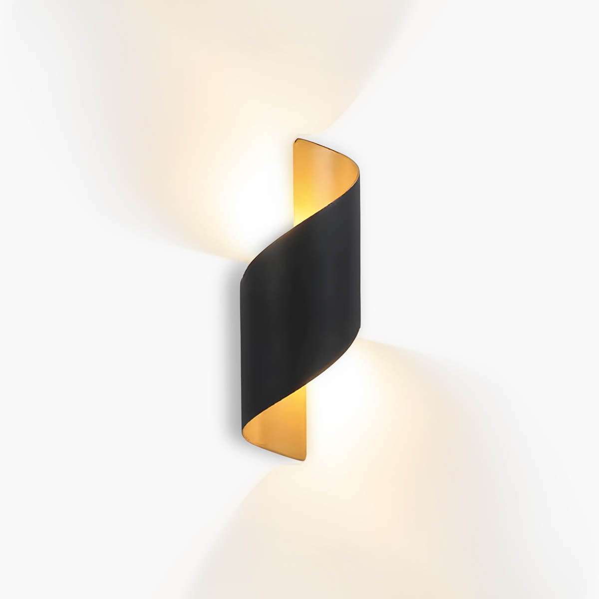 Sequoia Drop Aluminum Outdoor Wall Light — gallery image 1