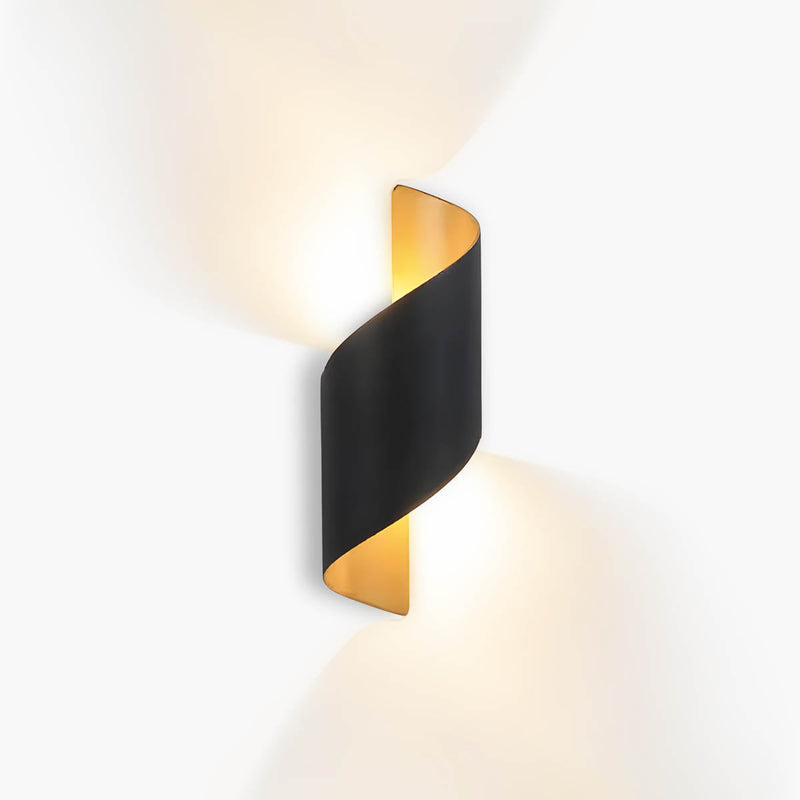 Sequoia Drop Aluminum Outdoor Wall Light — gallery image 1