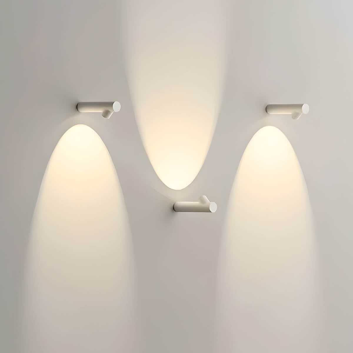 Clover Drop Aluminum Wall Sconce — gallery image 3