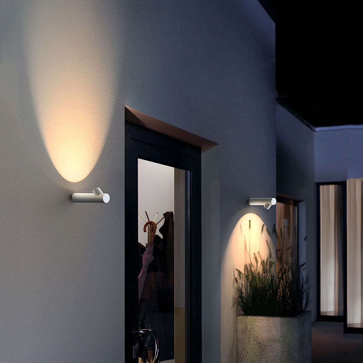 Clover Drop Aluminum Wall Sconce — gallery image 10