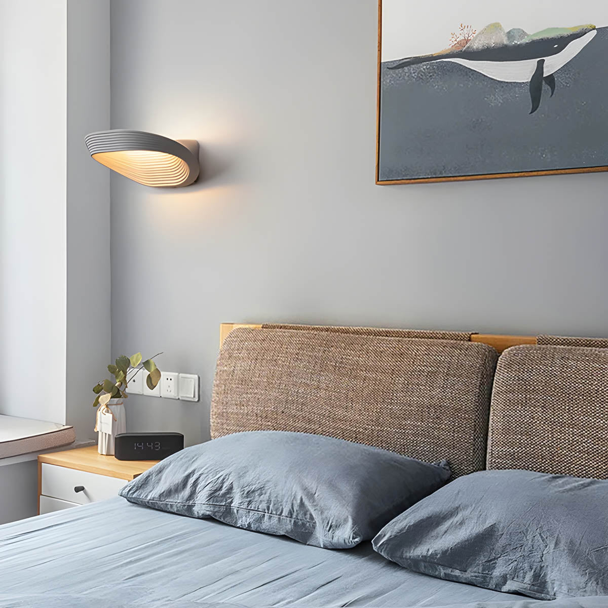 Northwick Drop Aluminum Wall Sconce — gallery image 6
