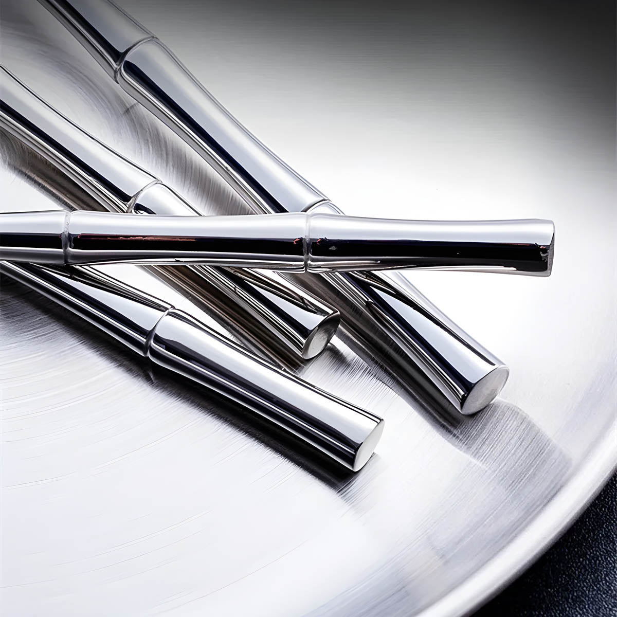 Bracken Curve Stainless Steel Flatware Set — gallery image 10