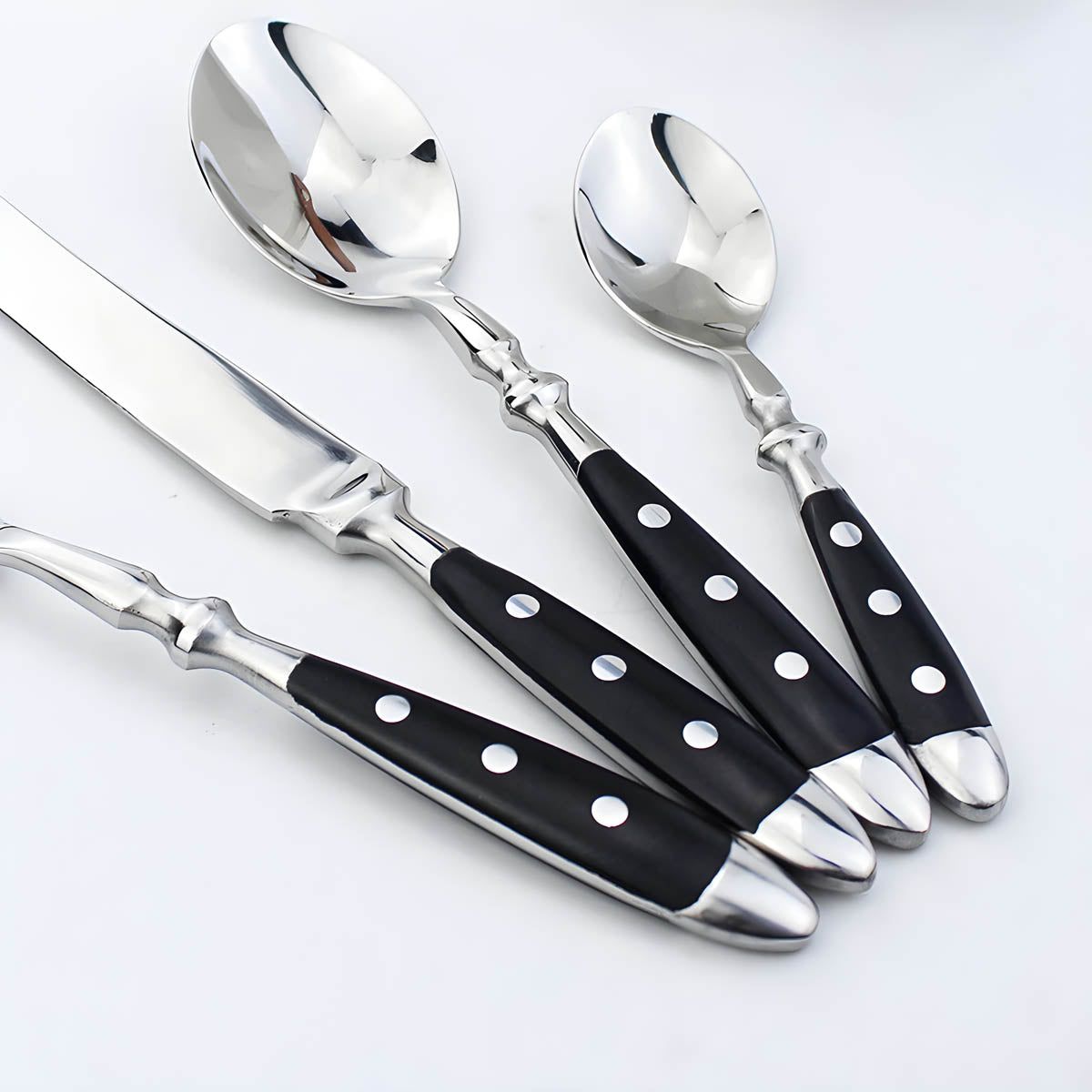 Juniper Curve Resin Flatware Set — gallery image 6