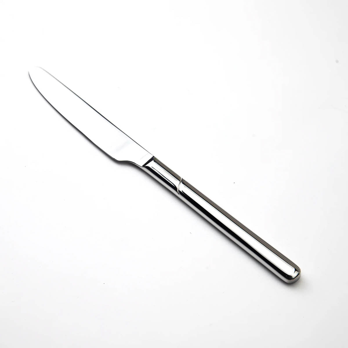 Wren Curve Stainless Steel Flatware Set — gallery image 10