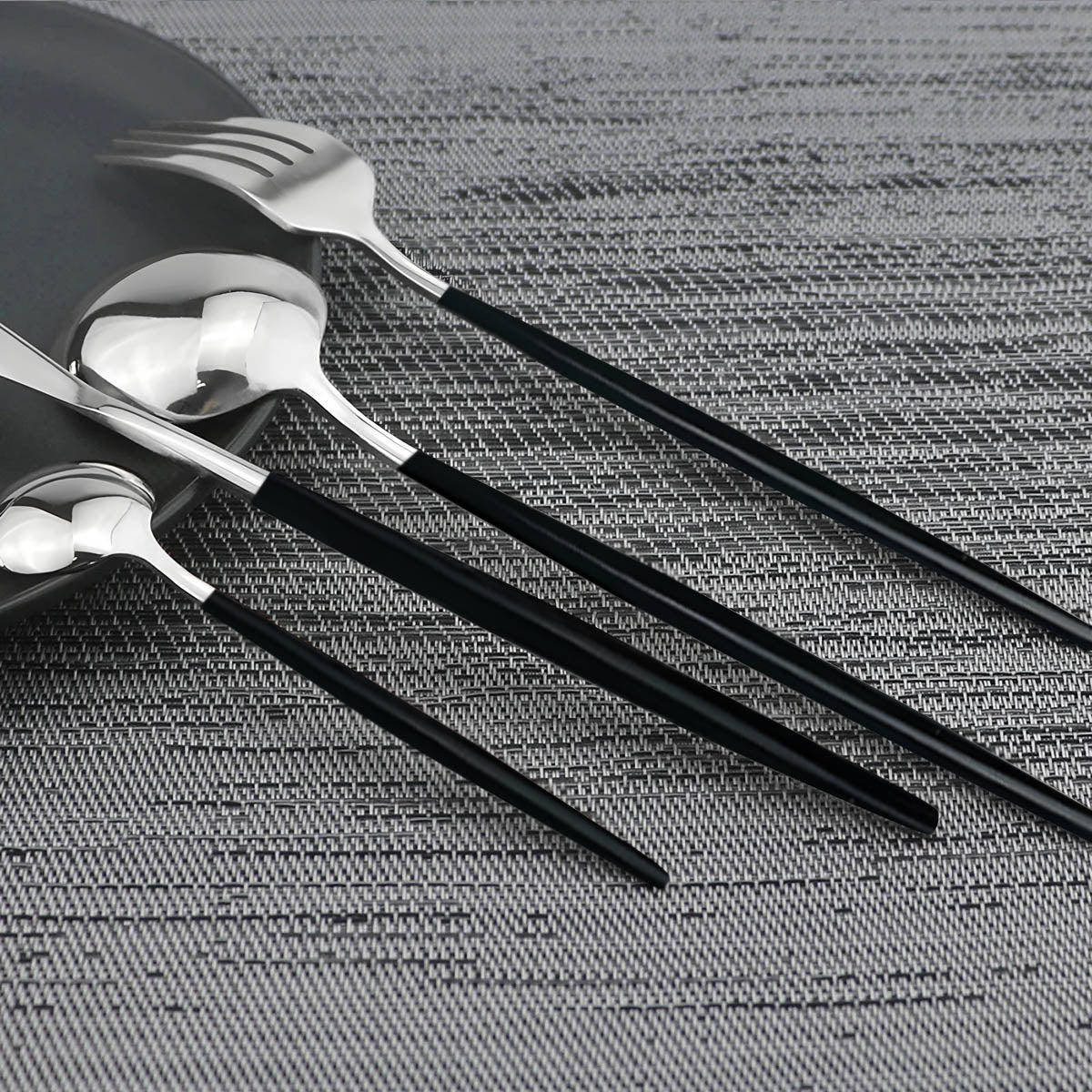 Brier Curve Stainless Steel Flatware Set — gallery image 5