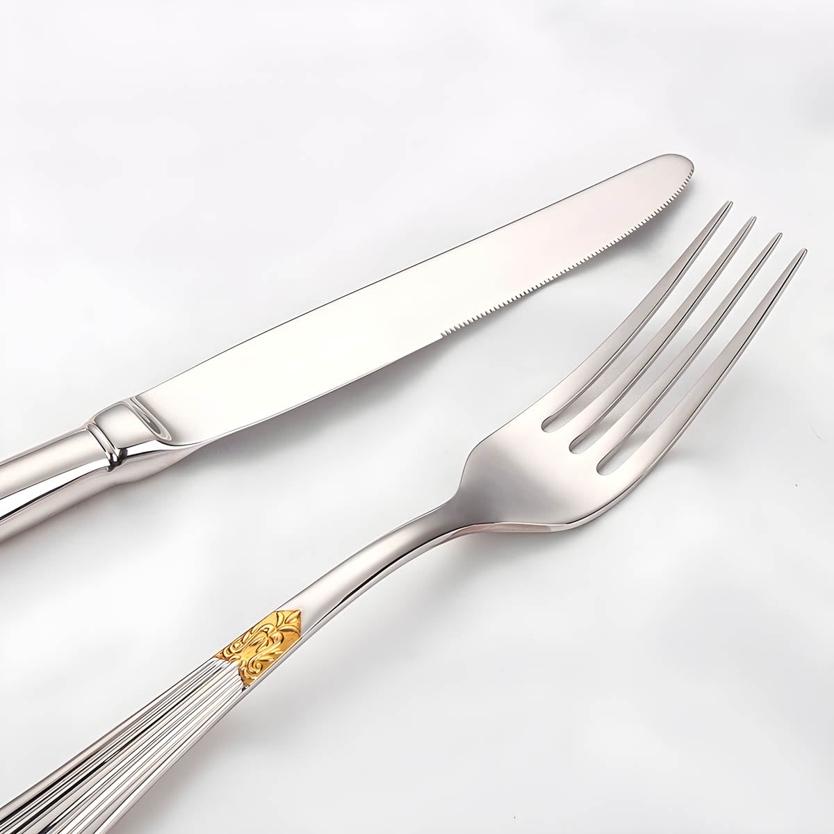 Clover Curve Stainless Steel Flatware Set — gallery image 17
