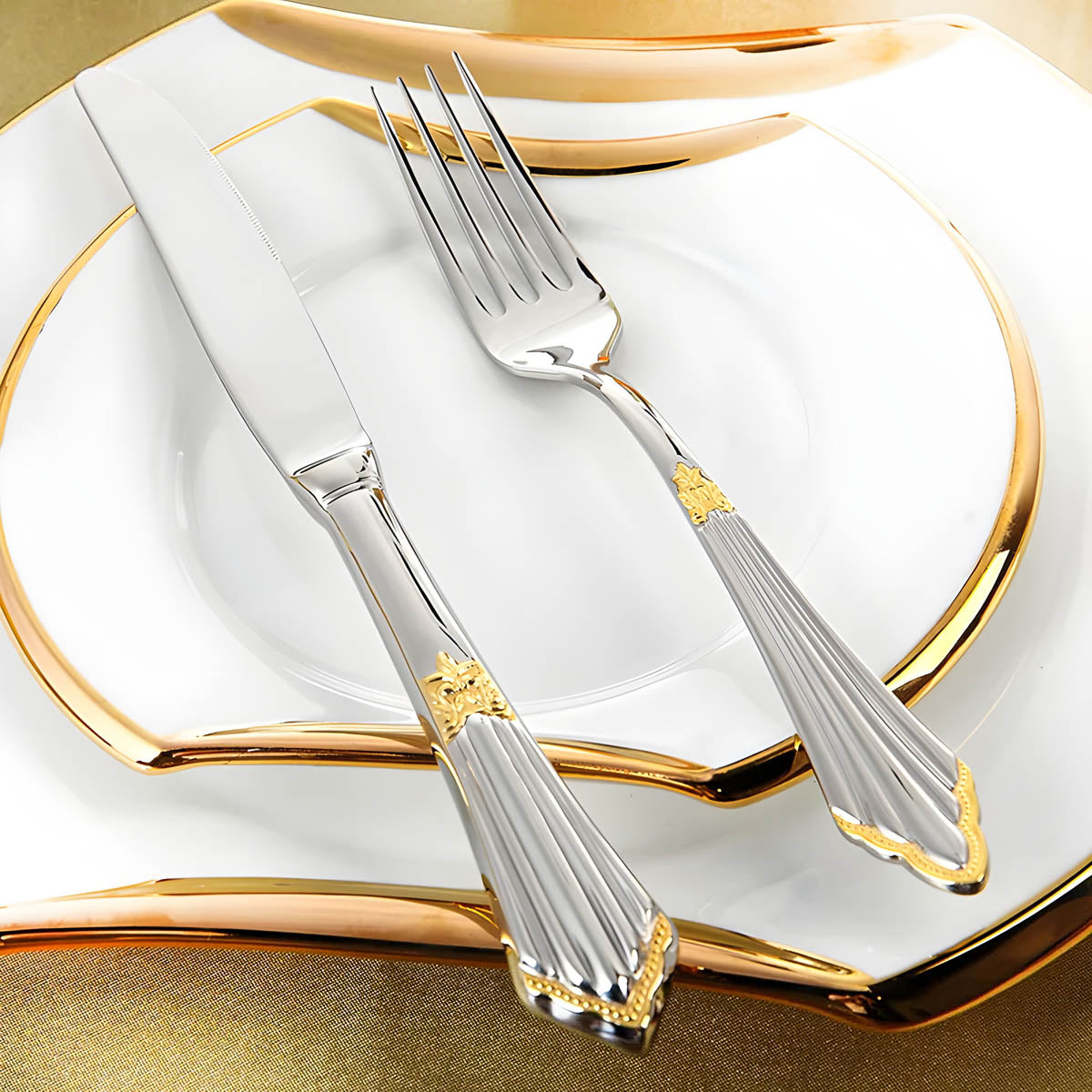 Clover Curve Stainless Steel Flatware Set — gallery image 12