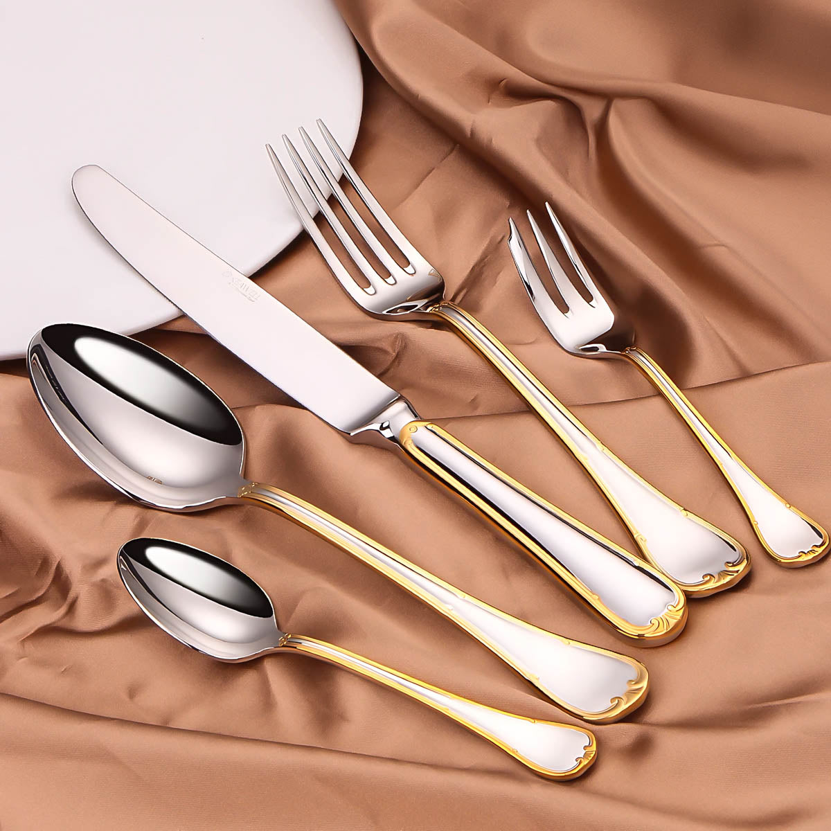 Blackthorn Curve Stainless Steel Flatware Set — gallery image 6
