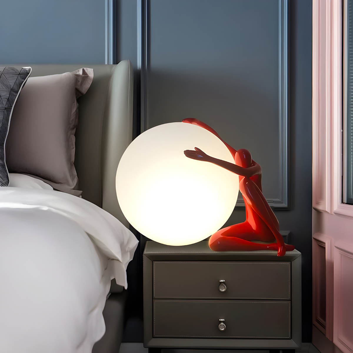 Brookfield Loop Resin Globe Table & Floor Lamp — gallery image 10