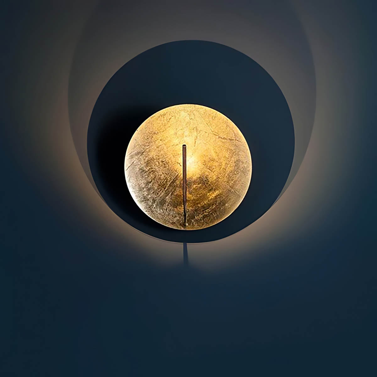 Brier Frame Metal Linear Wall Sconce — gallery image 2