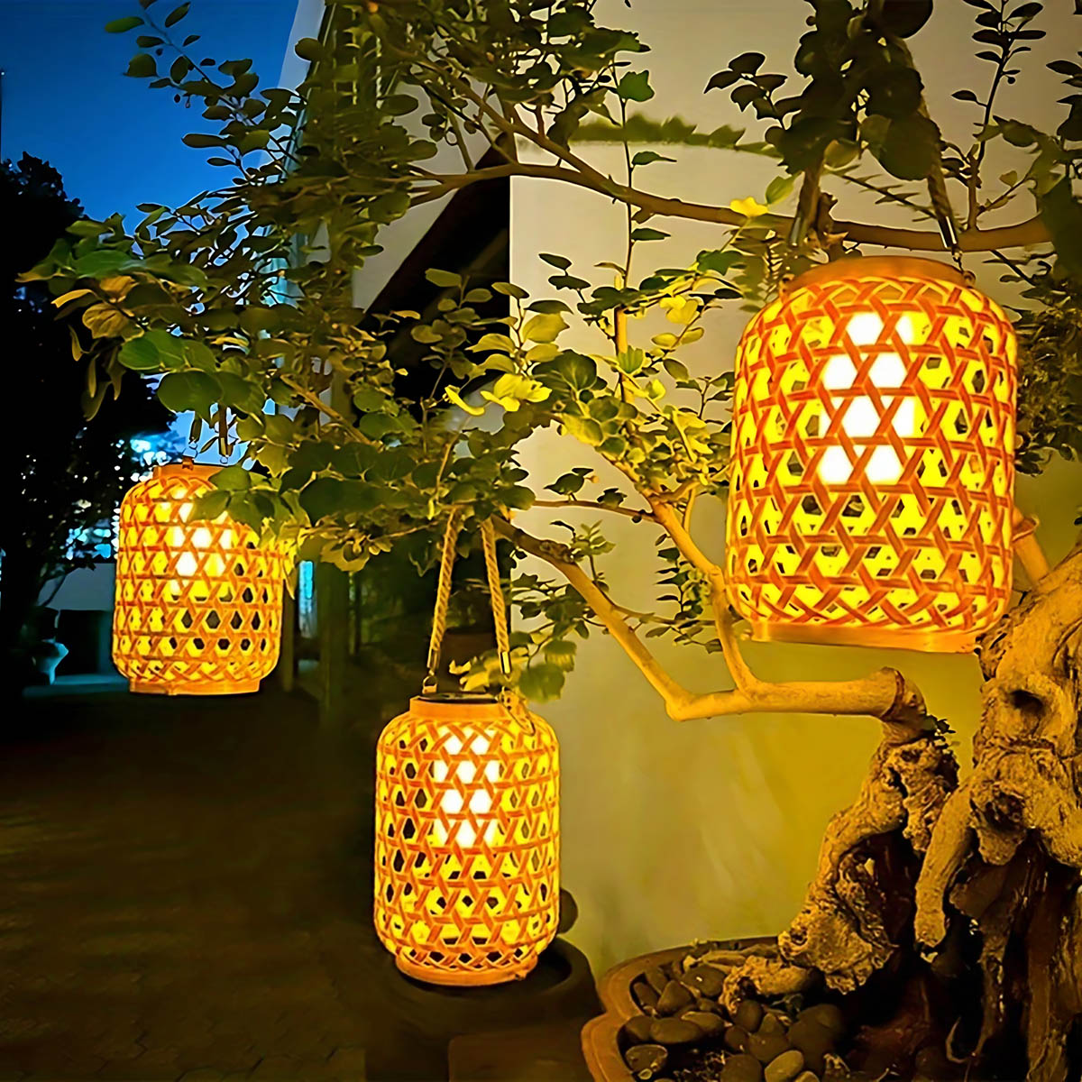 
Riverton Frame Lantern Table Lamp — photo 14