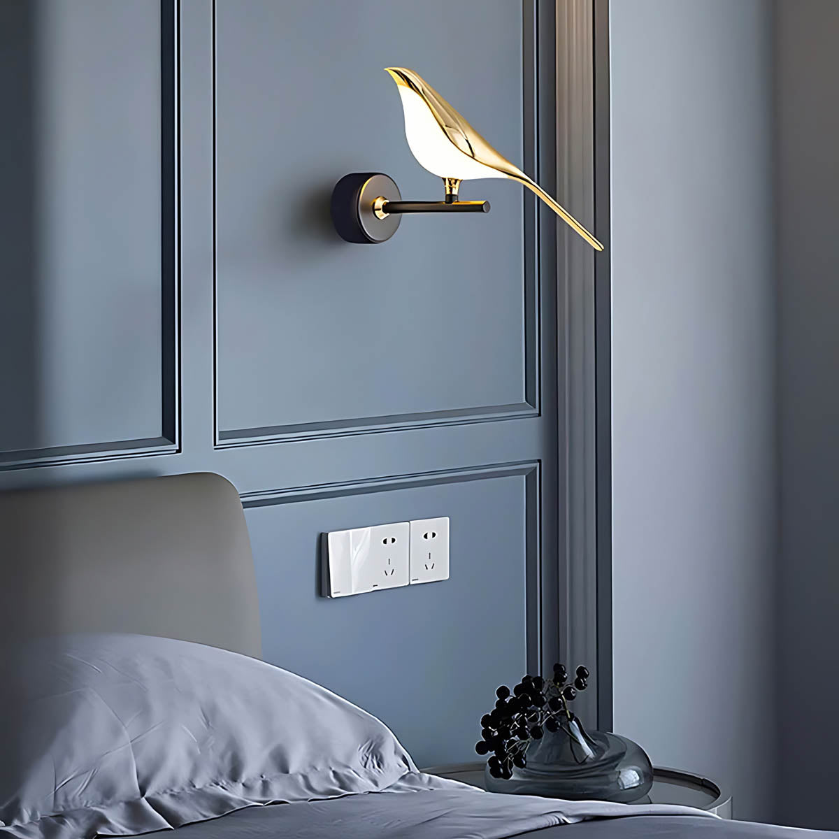 Norwood Frame Aluminum Wall Sconce — gallery image 15