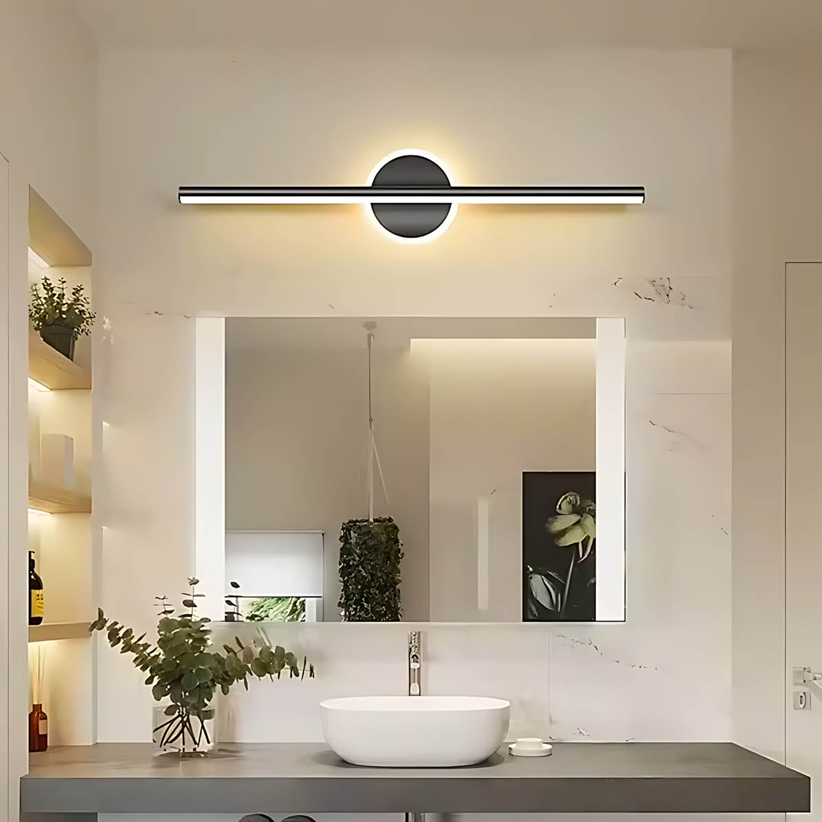 Eversley Frame Aluminum Linear Wall Sconce — gallery image 6