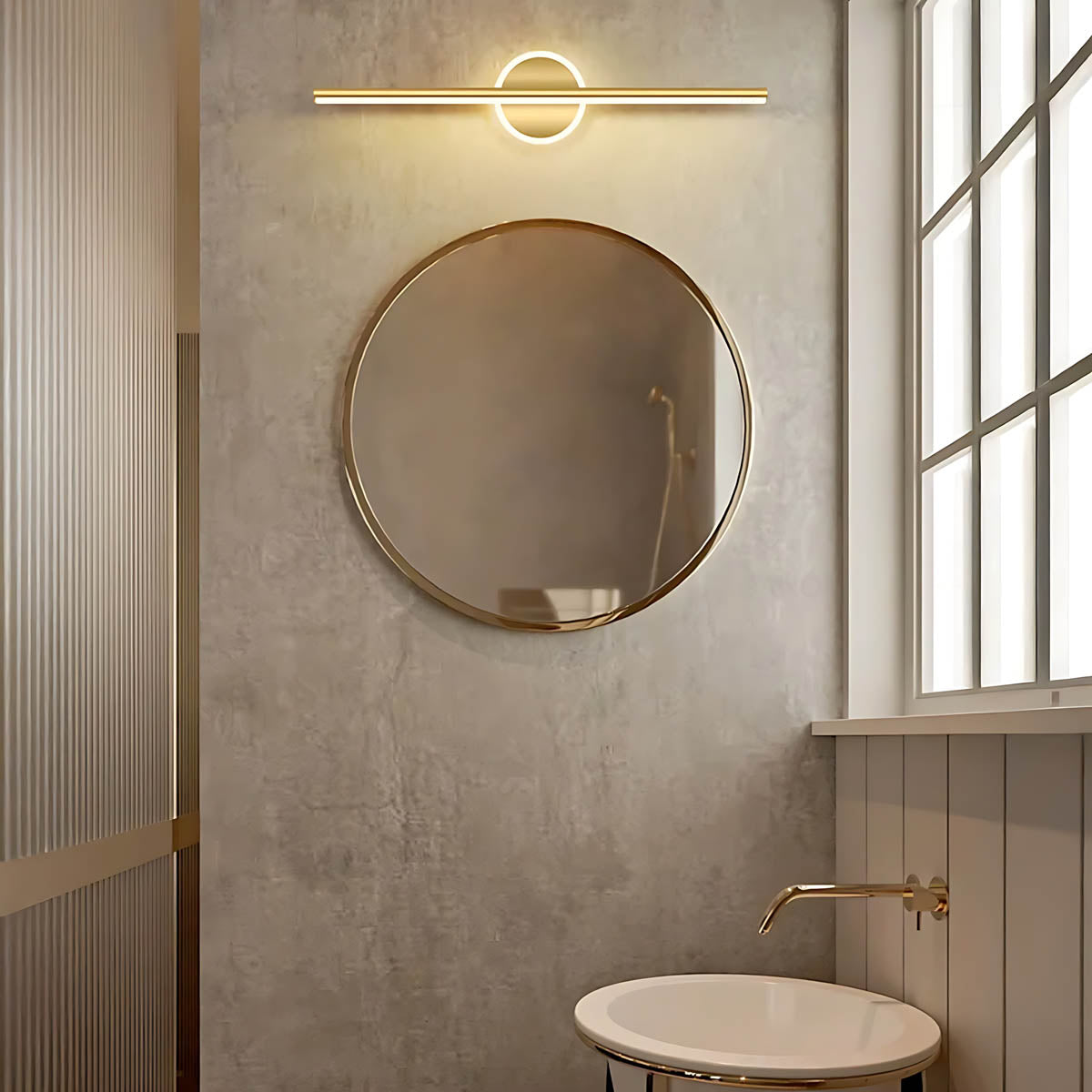 Eversley Frame Aluminum Linear Wall Sconce — gallery image 8