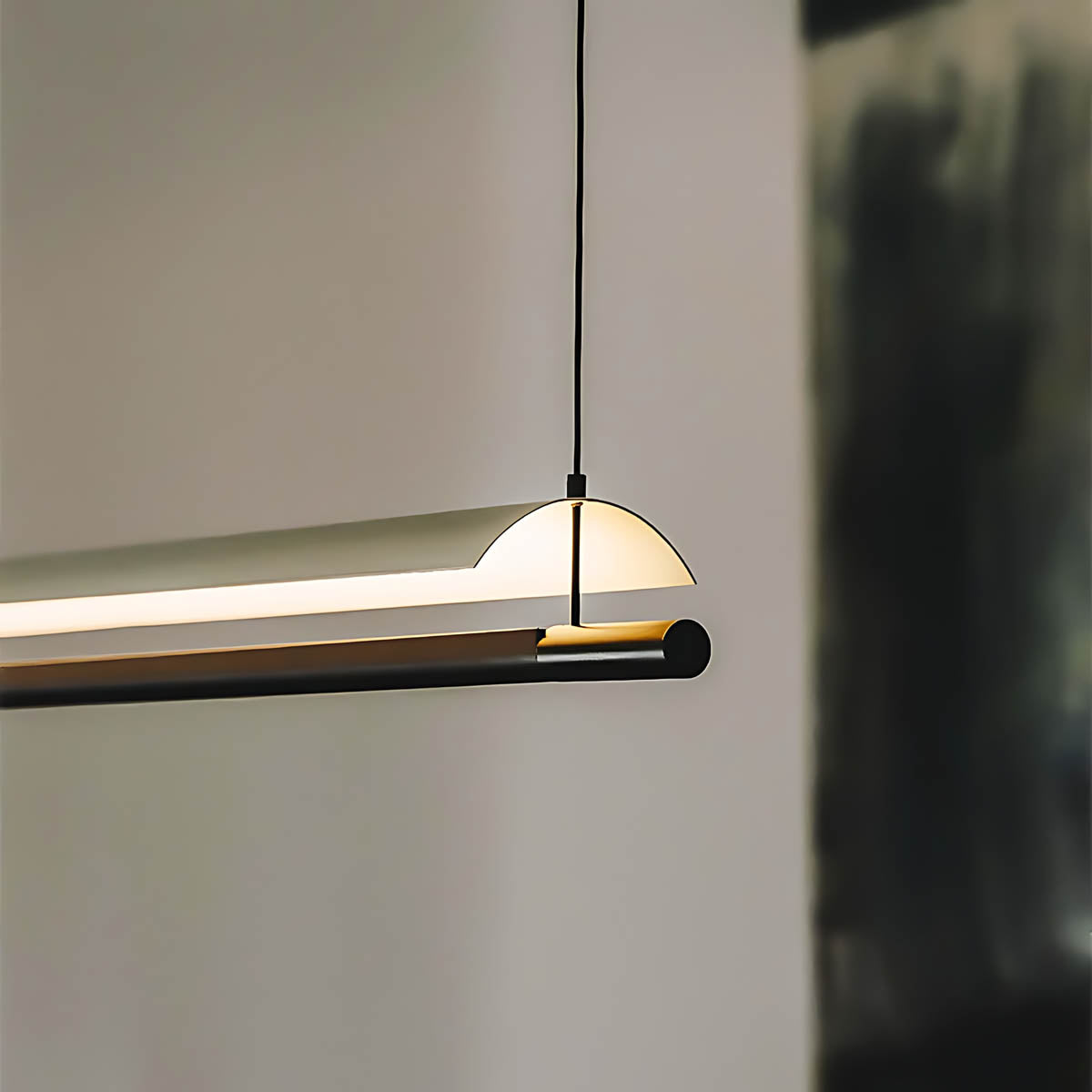 
Larchwood Span Lustre linéaire en fer — photo 16