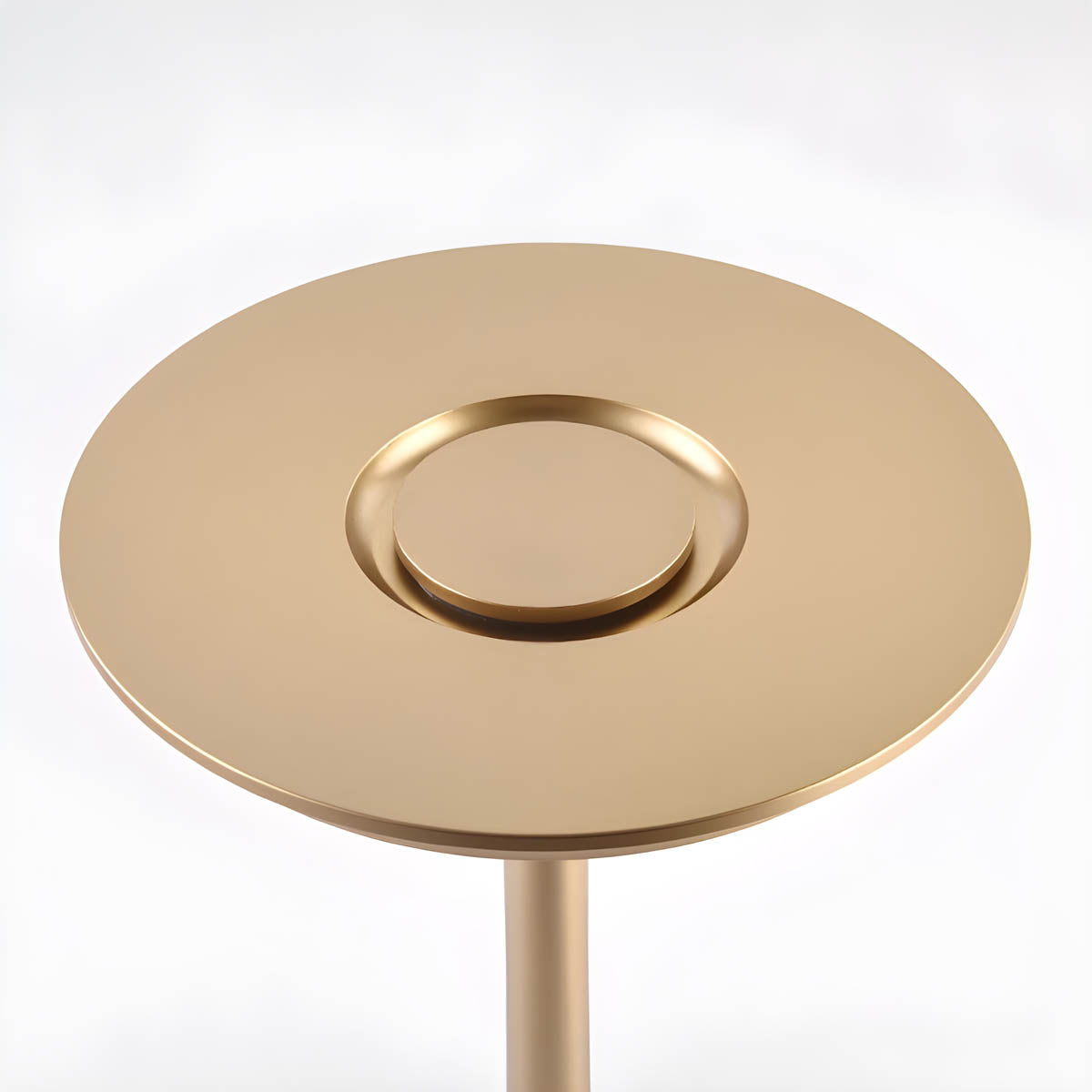 
Chestnut Cove Crystal Table Lamp — photo 10