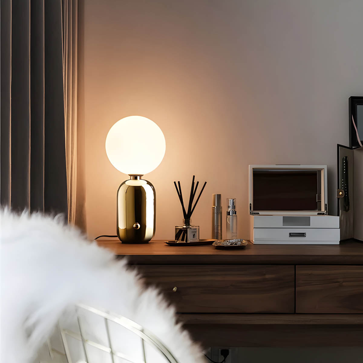 Bayberry Cove Glass Table Lamp — gallery image 5