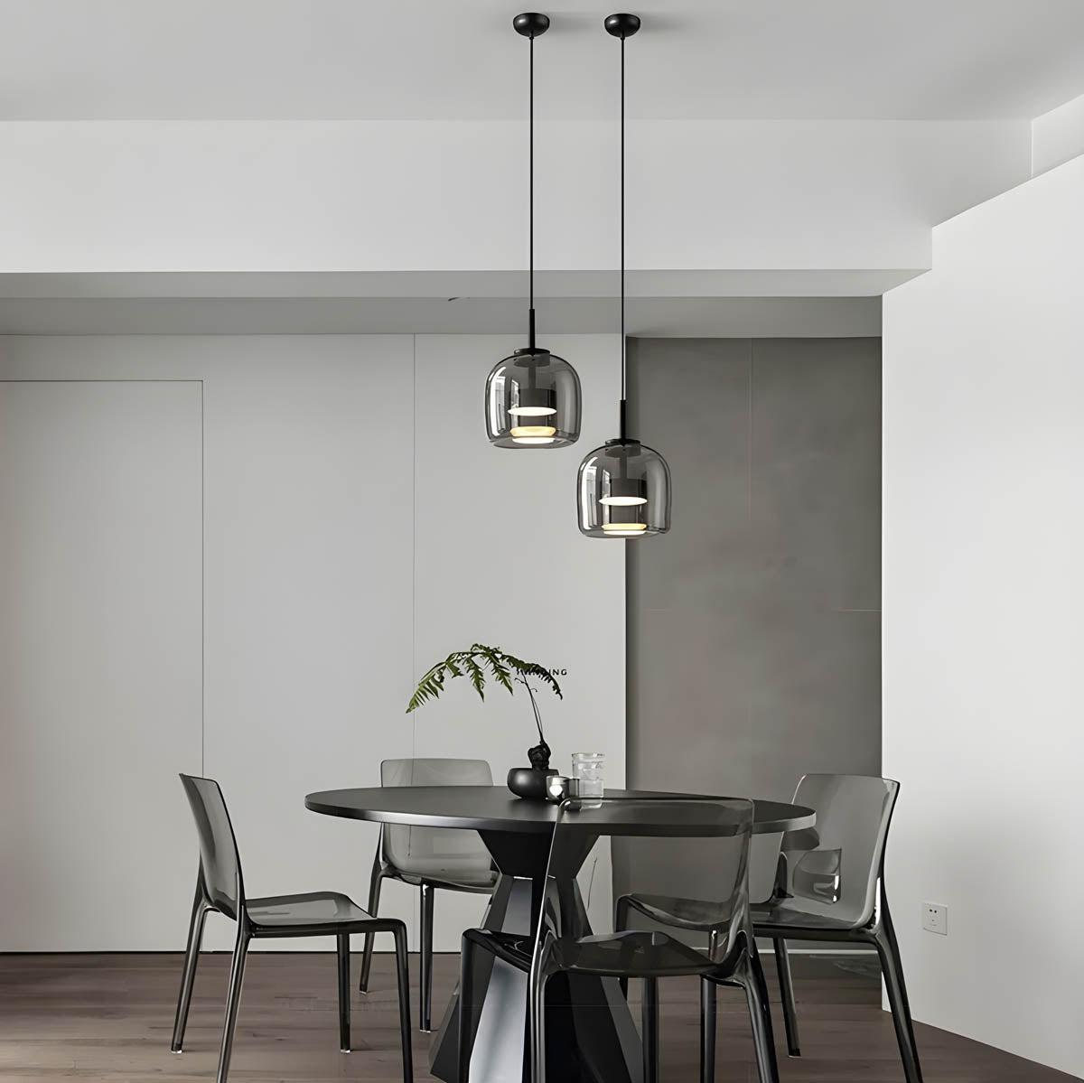 Hollis Reach Glass Chandelier — gallery image 10