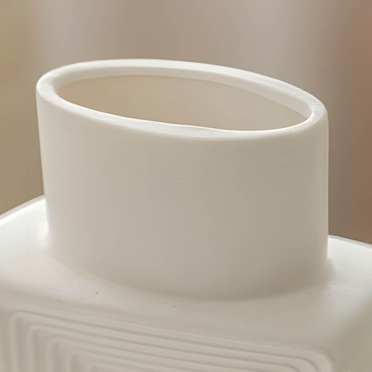 Haddon Reach Ceramic Vase — gallery image 8