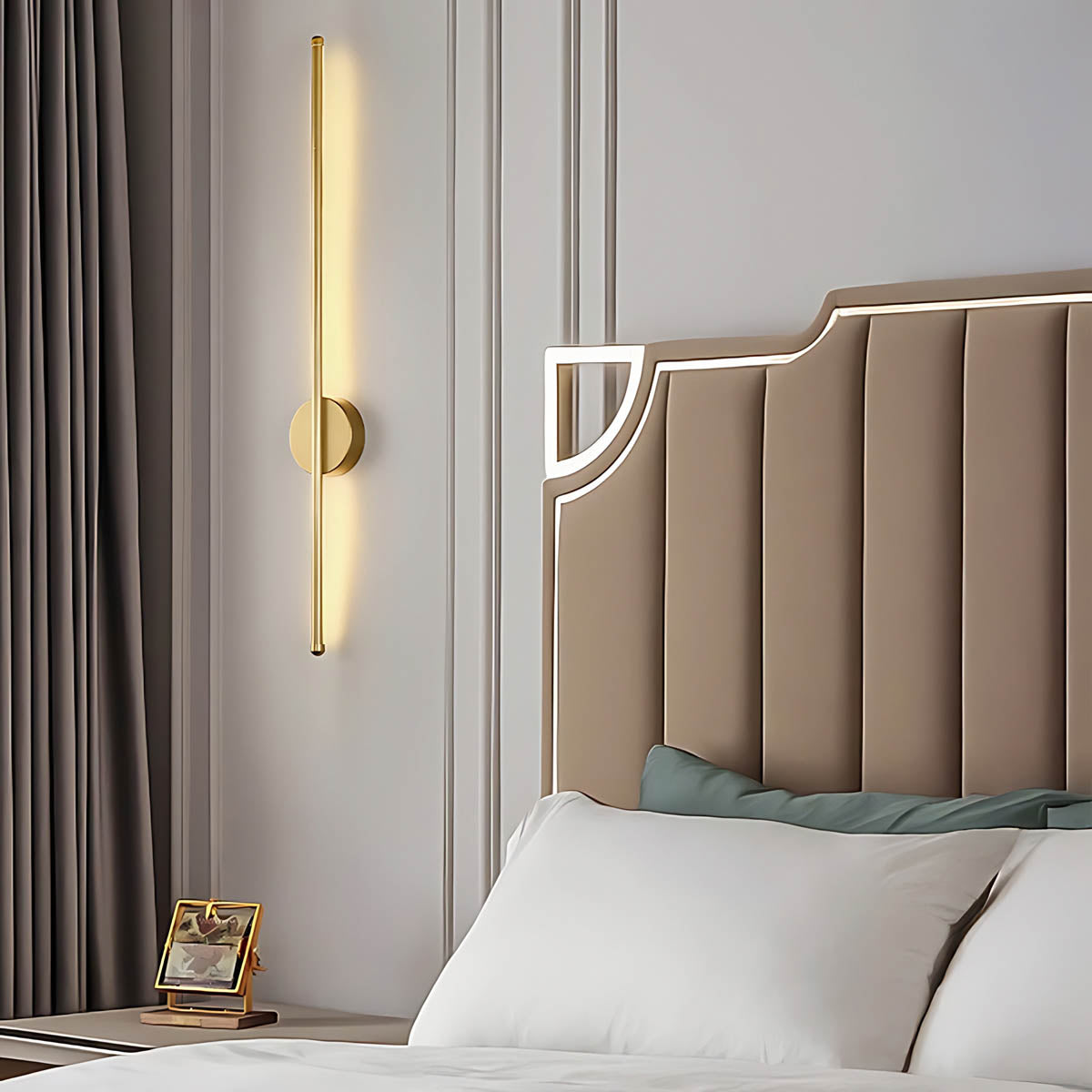 Huckleberry Reach Aluminum Wall Sconce — gallery image 13
